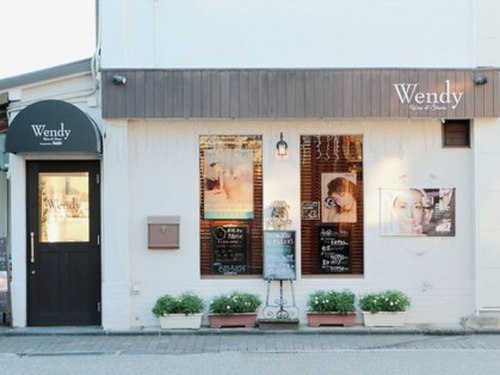 ウェンディ(Wendy)(京都府京都市伏見区南浜町282)