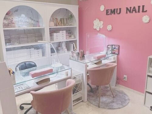 エミューネイル(EMU NAIL)(京都府京都市中京区下樵木町202-1 東木屋町ビル3F A)