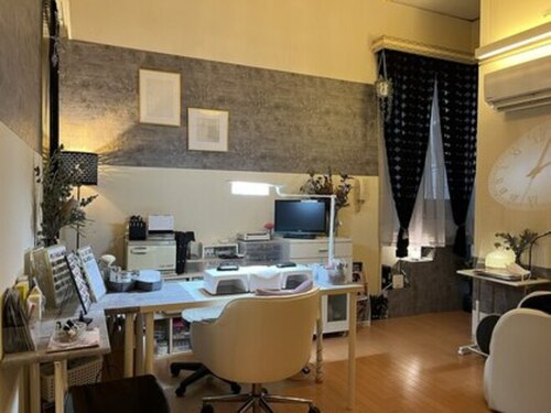 ネイル ネオブルーム(Nail Neo Bloom)(京都府京都市右京区西院西淳和院町52-2 ベラフラット102)