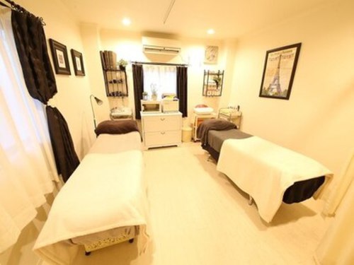 サロン ド プティ タ プティ(Salon de Petit a Petit)(京都府長岡京市開田2-5-15)