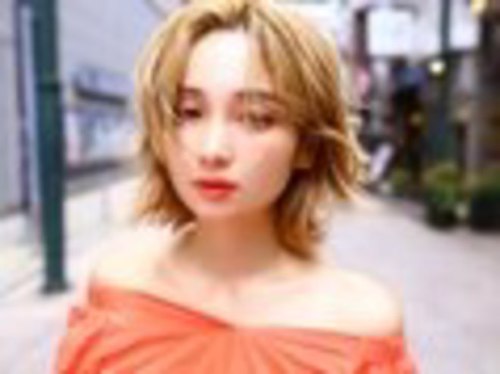 ラシーズ 梅田茶屋町店(La SHE's)(大阪府大阪市北区茶屋町4-17 エスプライム茶屋町2階)