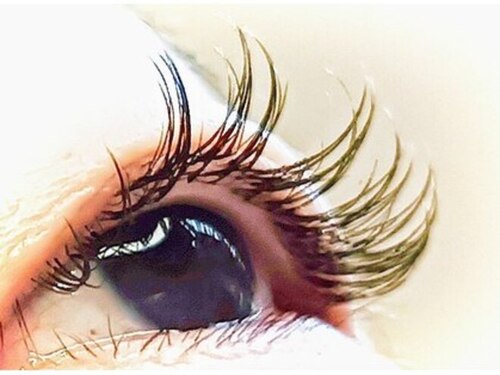 ディバイン アイラッシュ ニューアートスタジオ(Divine Eyelash New art studio)(大阪府大阪市平野区加美鞍作1-13-23)
