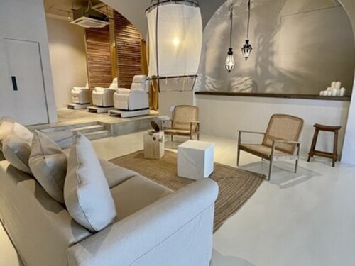 エリス 京橋(Eliss)(大阪府大阪市都島区東野田町1-20-11 アブレスト京橋)