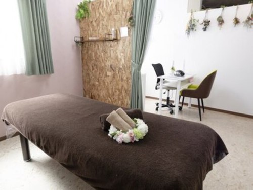 マザーリーフ アンド シェルヴァレイ(Mother leaf&Shell valley)(大阪府大阪市住之江区安立1-14-16 八代ビル 3F)