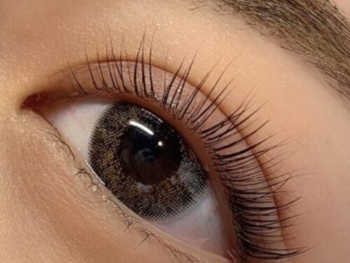 フリル アイビューティ バイ エル(Frill eye beauty by ELLE)(大阪府大阪市北区梅田2-1-3 桜橋御幸ビル2F)