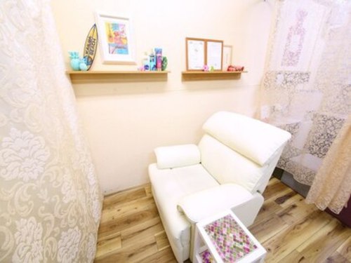 ロコへヴン本店(大阪府大阪市中央区西心斎橋1-10-4 エースビル2階)