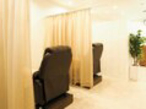 ニコットラッシュ 京橋店(nicott lash)(大阪府大阪市都島区東野田町2-9-23晃進ビル7階-F室)