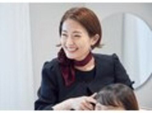 アナスタシアミアレ大丸心斎橋店(大阪府大阪市中央区心斎橋筋1-7-1 大丸心斎橋店 南館B1Fリラクシンガーデン内)