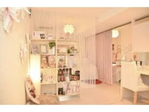 ルシール ユー lucir U(大阪府大阪市中央区東心斎橋1-8-11 アルグラッド ザタワー心斎橋(ご予約時お部屋番号をご連絡させて頂きます))