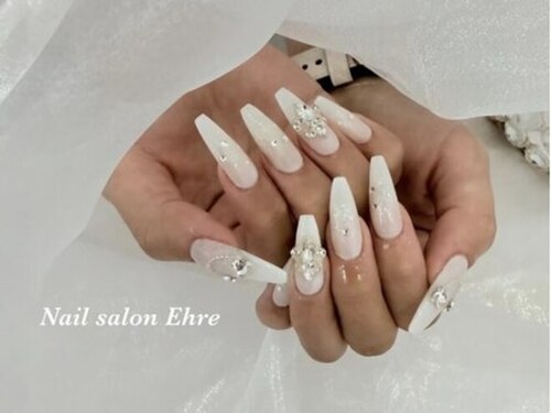 ネイルサロン エーレ 梅田店(Ehre)(大阪府大阪市北区芝田1-12-7大栄ビル本館203)