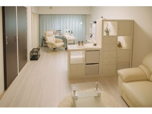 ネイルマロウ(Nail Mallow)(大阪府大阪市西区京町堀1-7-8 102)