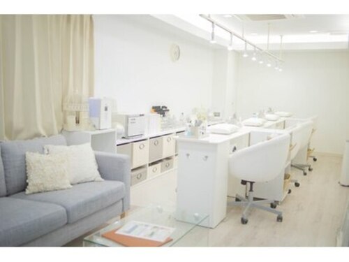 リノ ネイル(Rino nail)(大阪府大阪市北区芝田1-12-7 大栄ビル新館8F)