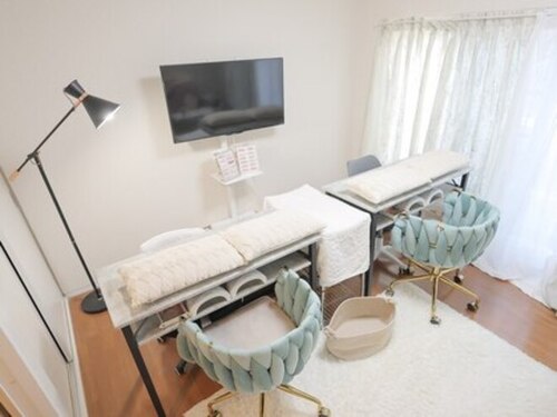 ネイルサロン レーヌ(nail salon Reine)(大阪府大阪市北区中崎西2-3-16梅田ロイヤルマンション5C)