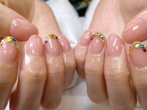 ネイルネイル 南森町店(nailnail)(大阪府大阪市北区天神橋2-5-15 ヴィヴァンテ南森町4F)