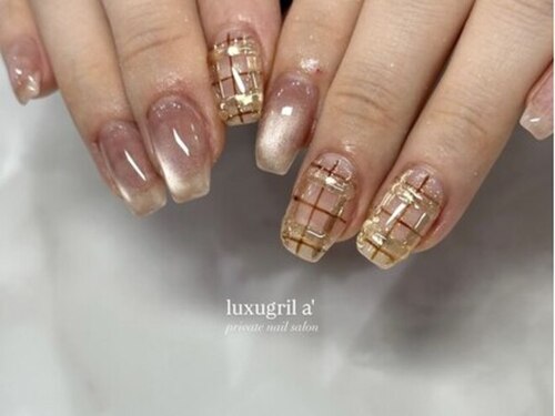 ラグジュリラ(luxugril A')(大阪府大阪市西区南堀江4-22-5 光洋ビル201)