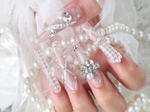 ベスティオーラ(大阪府大阪市中央区東心斎橋2-3-14 カマロビル2F)