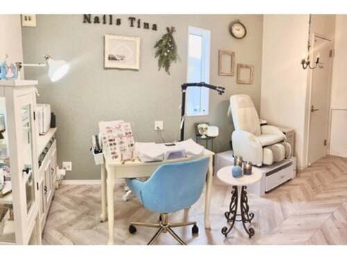 ネイルズティーナ 泉ヶ丘(Nails Tina)(大阪府堺市南区晴美台1-23-7)