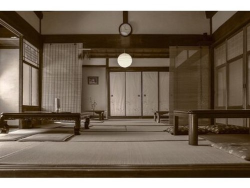 むかしむかしあるところに(大阪府岸和田市三田町1802)
