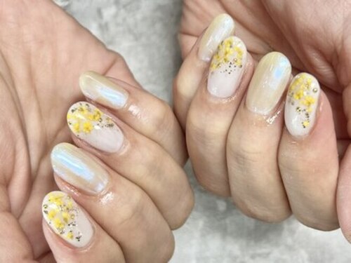 ジョリーネイル(Jolie Nail)(大阪府高槻市寿町3-11-15)
