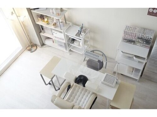 ネイルサロン マリング(Nail Salon Maring)(大阪府高槻市城北町2-7-16 モジュール508)
