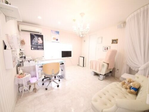 フローザ ネイル(FLOSA NAIL)(大阪府枚方市走谷2-25-10)