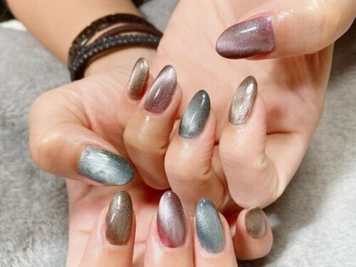 ロカヒ ネイル(LOKAHI NAIL)(大阪府枚方市招提元町 ※住所詳細は予約確定後にご案内します)