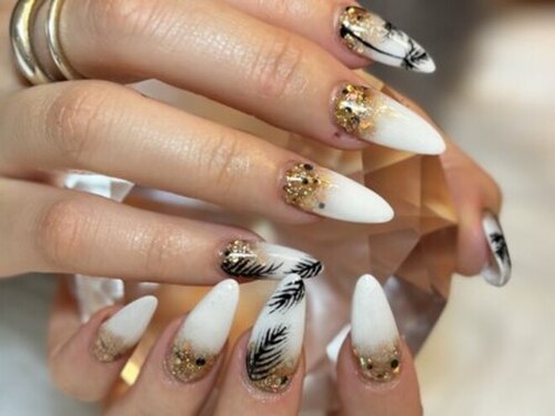 エムズ ネイル(M'S NAIL)(大阪府東大阪市吉田7‐1‐12 PAL東花園407)