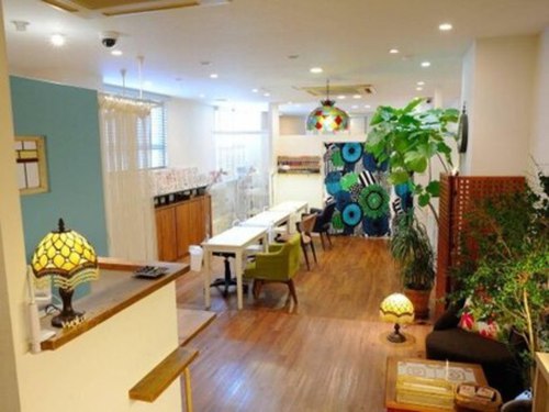 ルアラ(Luara)(兵庫県神戸市中央区下山手通2-5-4 深澤ビル3F)