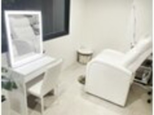 クラン アイラッシュ(Chlan eyelash)(兵庫県神戸市東灘区本山北町2-3-22 1F)