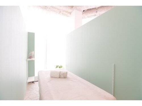 エイル ビューティーサロン(aile Beauty Salon)(兵庫県神戸市中央区下山手通3-10-1 TRSX7階)