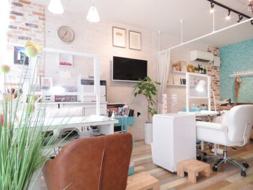 イノセントネイル(Innocent nailMR)(兵庫県姫路市香寺町溝口489-3)