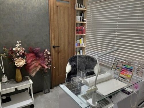 サロンプア(salon Pua)(兵庫県明石市魚住町清水242-2 2F)