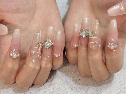 ネイルサロン ネイビ(nailsalon neivi)(広島県広島市中区鉄砲町8-24 にしたやビル606)