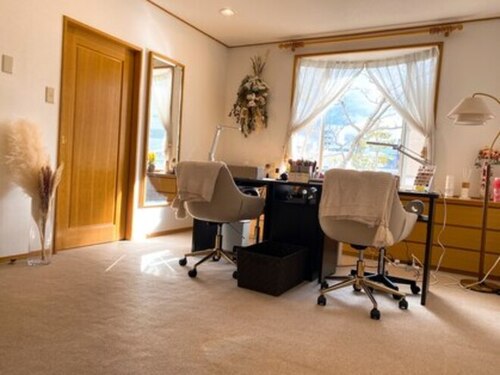 ネイル アンド フット ラプリエ(Nail&Foot Laprie)(広島県広島市東区光町2‐6‐24光町三上ビル4階)