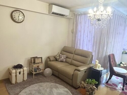 ティアリス(NAIL SALON TIARIS)(広島県広島市西区草津新町2-17-13 アークシティ大可202)