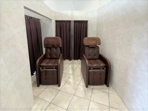 アーリーネイルズウィズアイラッシュ チャチャ小倉店(Early Nails With eyelash)(福岡県北九州市小倉北区砂津3-1-1 チャチャタウン小倉3F (ビューティスクエア内映画館横))