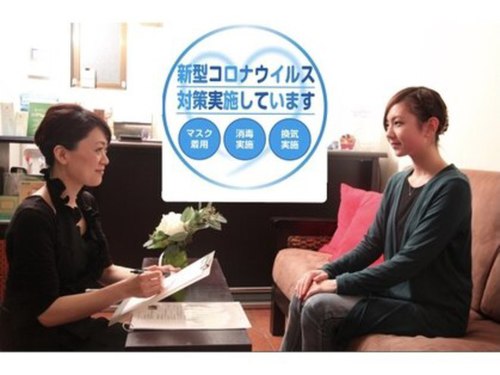 ヘアメイク エステサロン クラシカ(hairmake esthe salon clasika)(福岡県福岡市中央区大名2-1-17MURASAKIPLACE402)