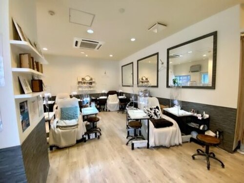 プロエム(福岡県福岡市博多区中洲3-7-10 若松ビル1F)