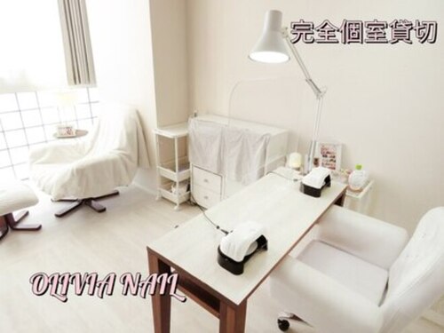 オリビア ネイル(OLIVIA NAIL)(福岡県福岡市中央区大名2-3-3 ラピスラズリ405)