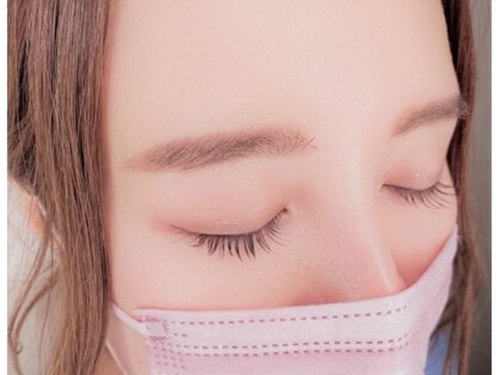 アーリーネイルズウィズアイラッシュ イオンモール直方店(Early Nails With eyelash)(福岡県直方市湯野原2-1-1 イオンモール直方1F 美容室Bis!内)