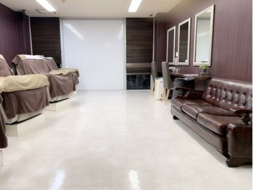 レカロ 熊本本店(RECARO)(熊本県熊本市中央区新市街13-11 永野ビル3F)