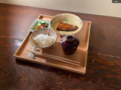 福寿家(日本、〒342-0056埼玉県吉川市平沼51)
