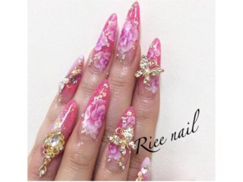 リーネイル(Riee nail)(北海道札幌市中央区南1条西2-第五藤井ビル7F)