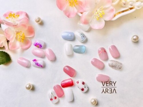 ベリーベリー(VeryVery)(北海道札幌市中央区南2条西1-7-1二番館ビル3F)