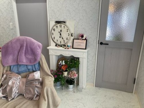 ネイルズリリー(Nails Lily)(北海道札幌市手稲区前田6条9下手稲通り近辺)