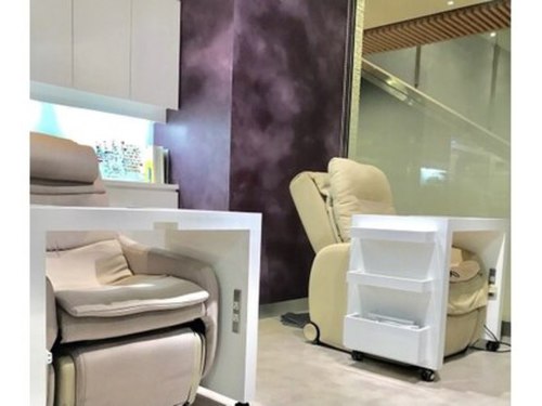 ヘアーアンドネイル ミヤ 本店(HAIR & NAIL MIYA)(北海道札幌市中央区大通西3-7番地北洋大通センター大通ビッセ3F)
