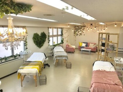 ラッシュアンドコー 札幌大通店(Lashe&Co)(北海道札幌市中央区南1条西2-4-1第5藤井ビル8階240)