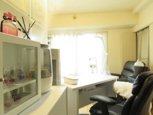 アルーア(Allure)(北海道札幌市中央区南4条西1-No.5ミカエルビル801)