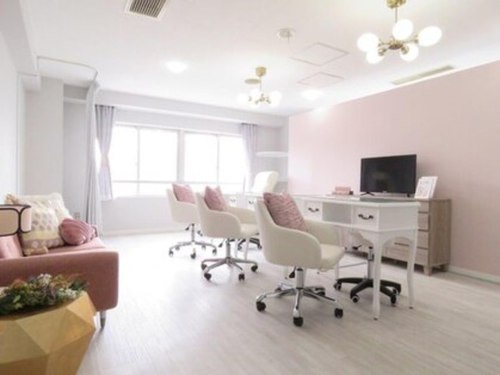 ベイビーズ ブレス(Baby's breath)(北海道札幌市中央区南1条西5-5-5北日本中央ビル10F)