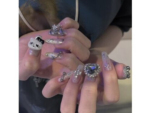 sapporo nail salon NR【ネル】(北海道札幌市中央区南5条西2-8-9 社交会館ビル4F)